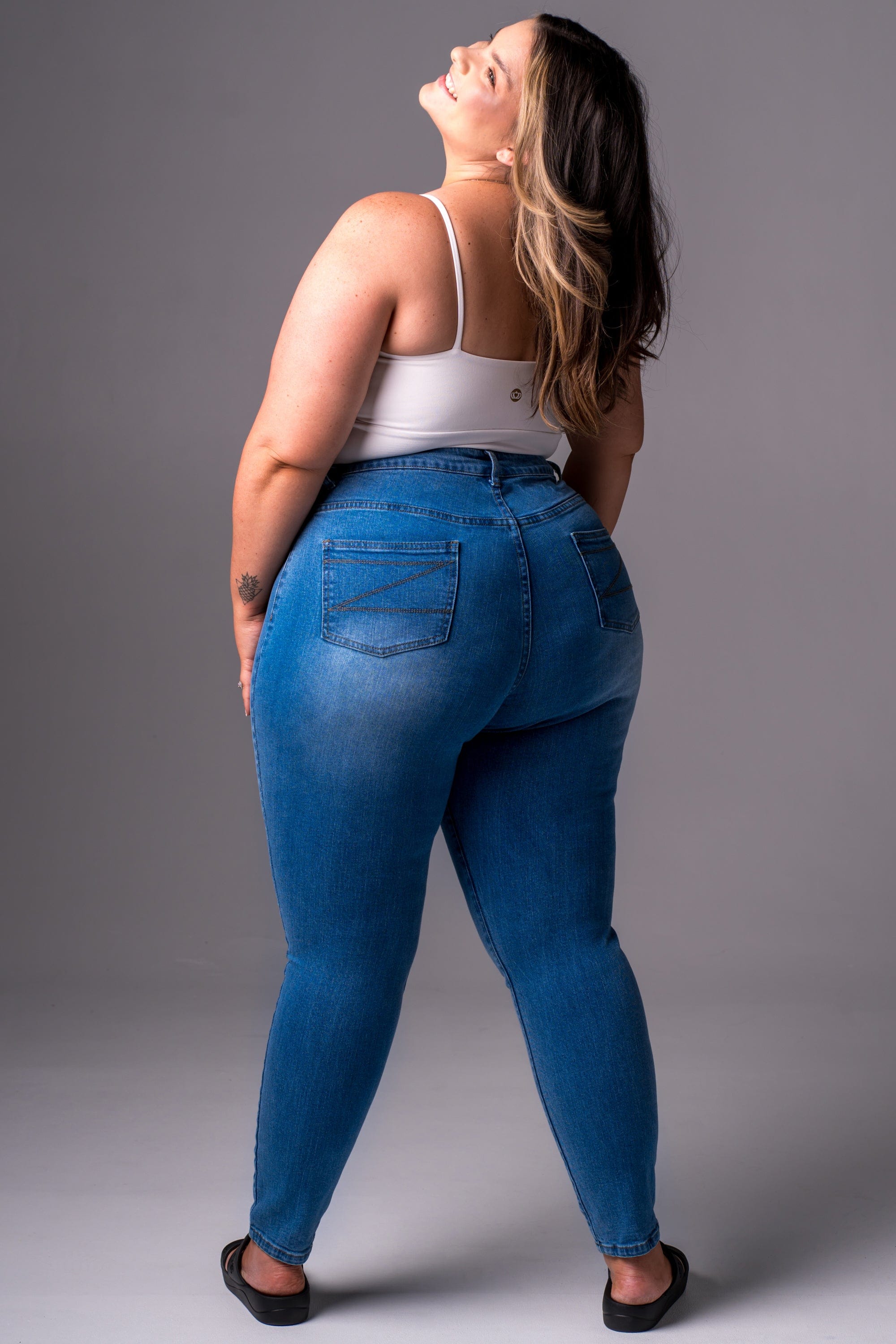 Signature Classic Denim Jeans - Slim Fit JEANS